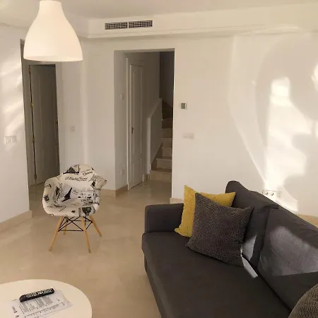 Vistas De Aloha Marbella