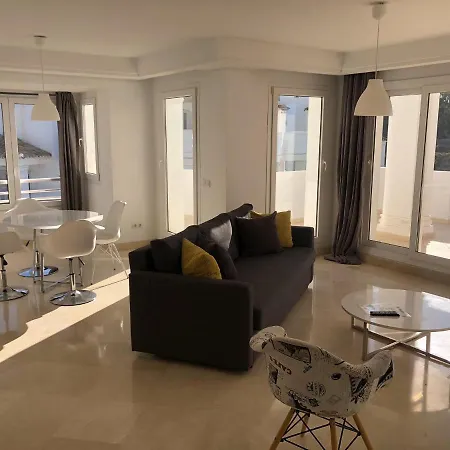 Vistas De Aloha Apartment