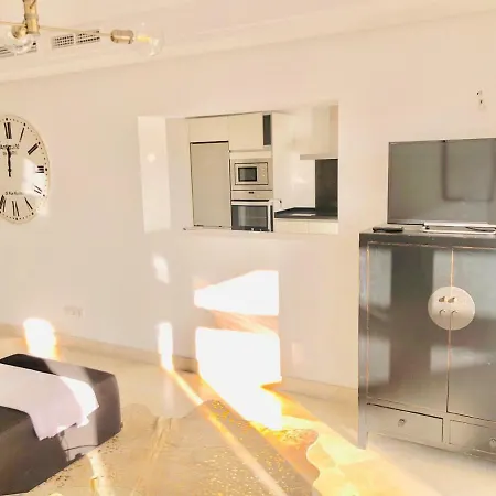 Vistas De Aloha Apartment Marbella